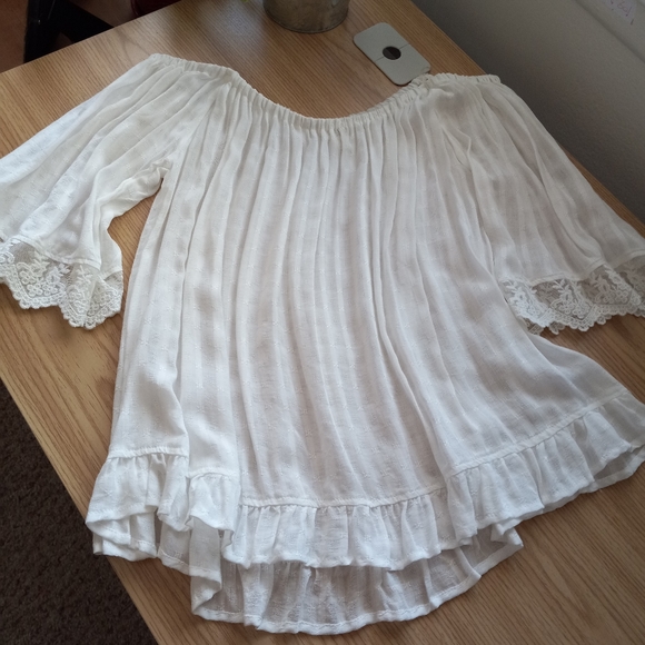 Off the shoulders baby doll top - Picture 7 of 7